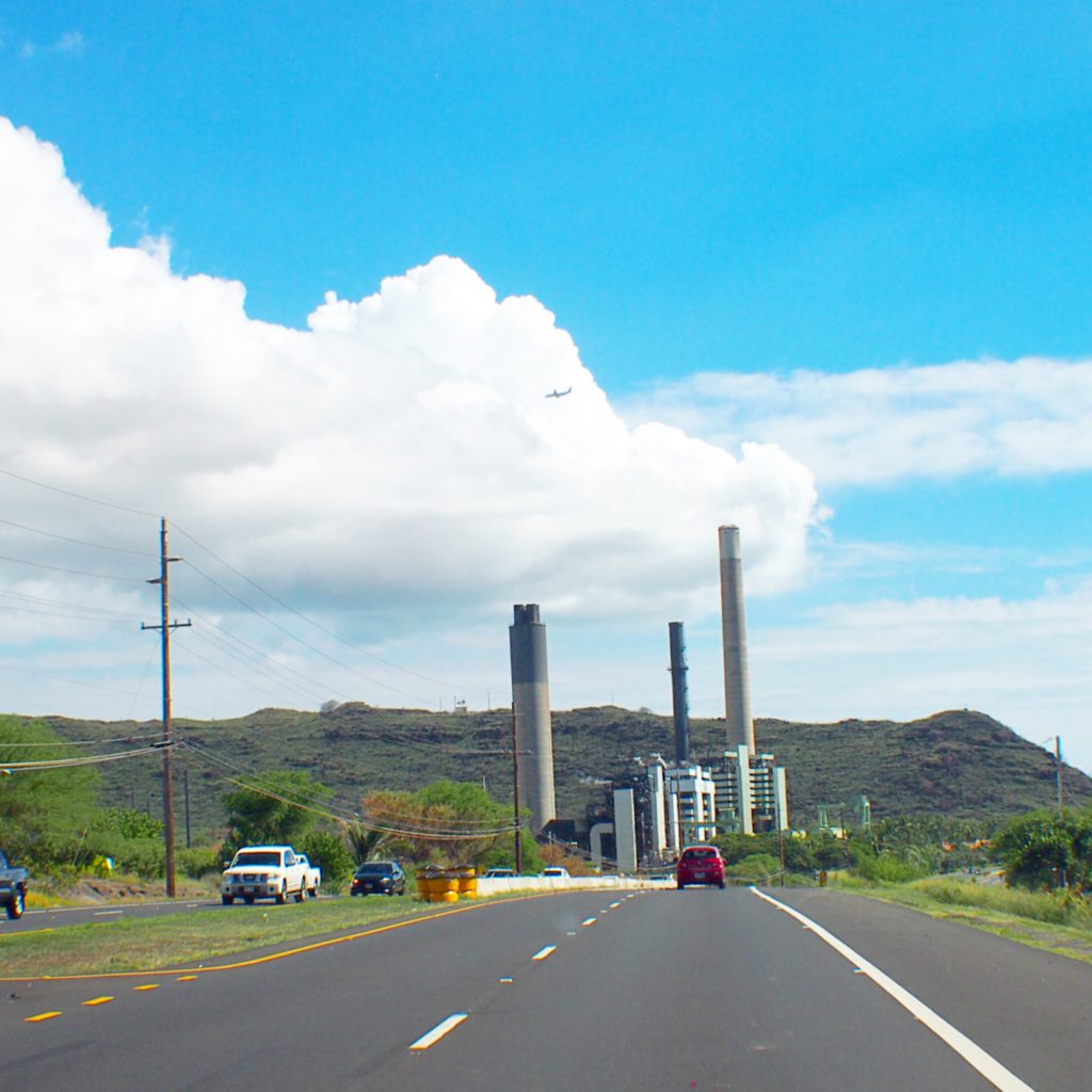 ハワイ　火力発電所